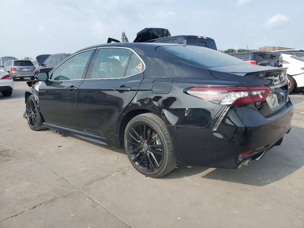2022 Toyota Camry Xse - foto 2