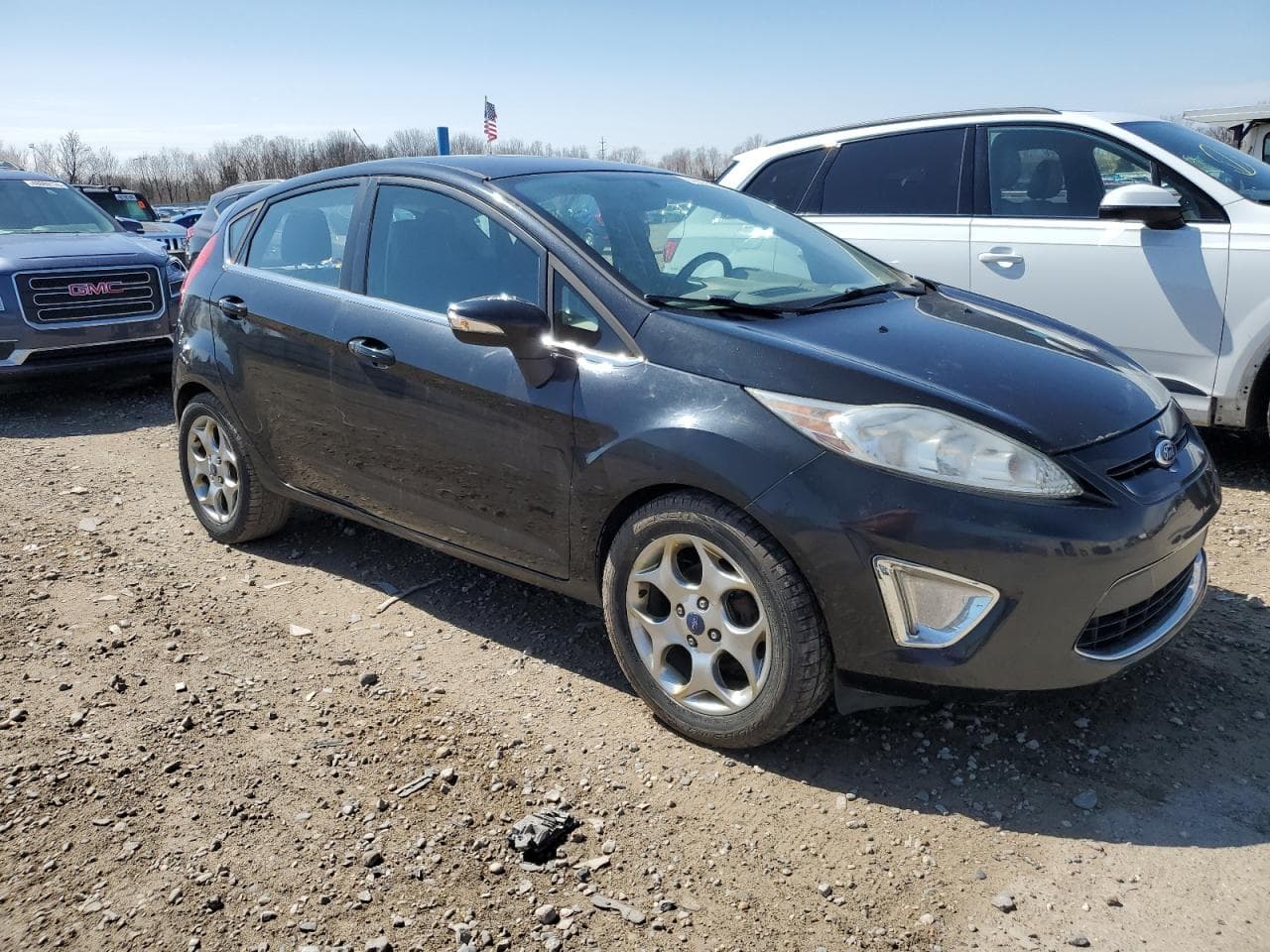 2013 Ford Fiesta Titanium - foto 4