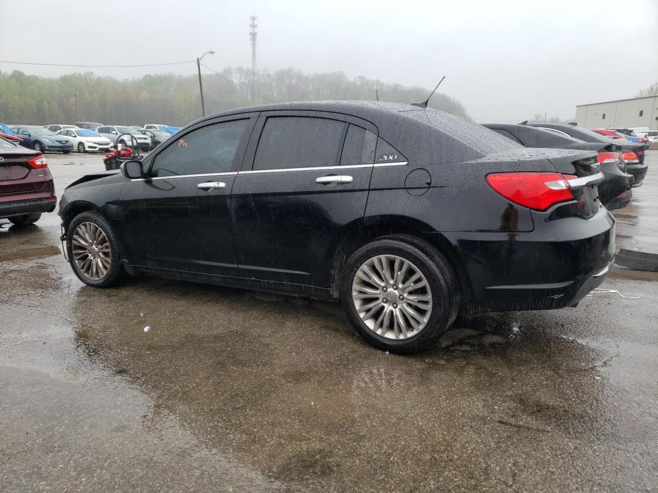 2011 Chrysler 200 Limited - foto 2
