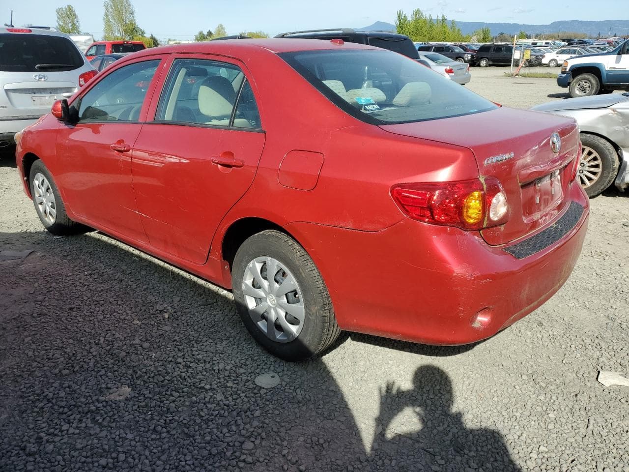 2010 Toyota Corolla Le - foto 2