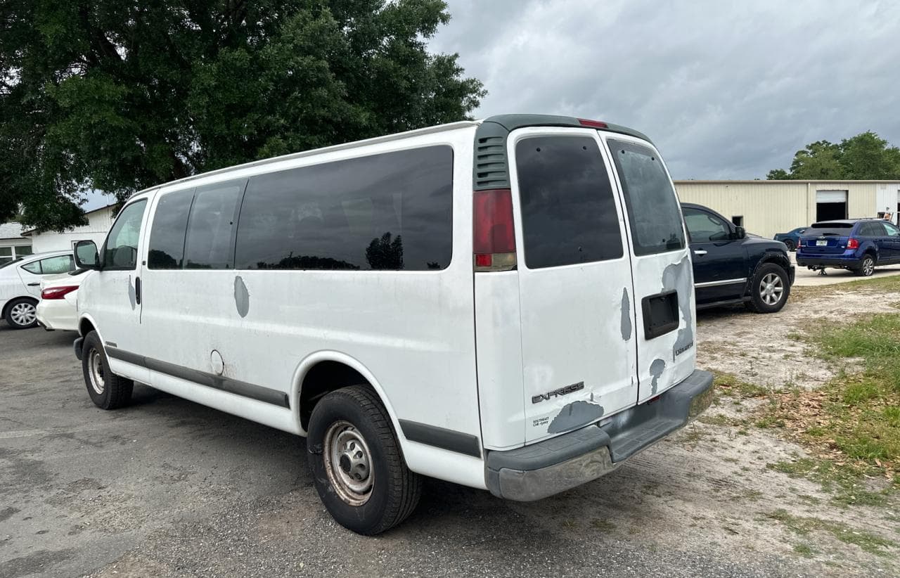 2002 Chevrolet Express G3500 - foto 3