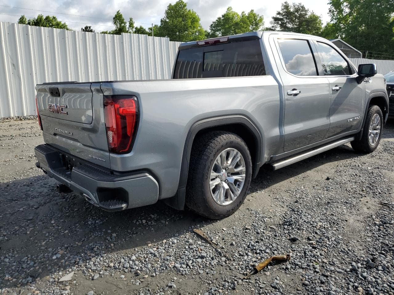 2023 GMC Sierra K1500 Denali - foto 3