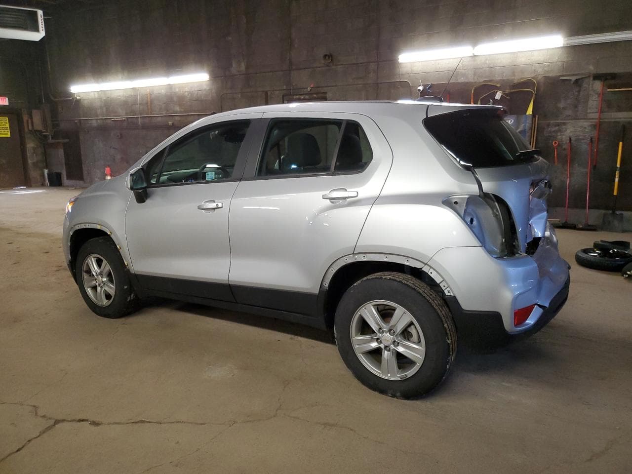 2021 Chevrolet Trax Awd Ls - foto 2
