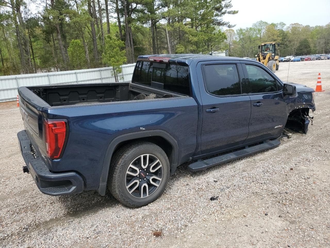 2020 GMC Sierra K1500 At4 - foto 3