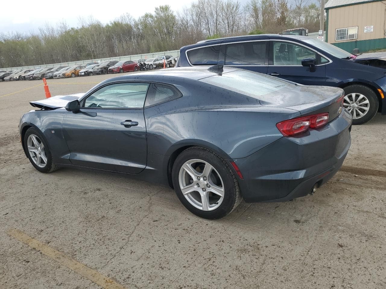 2023 Chevrolet Camaro Ls - foto 2