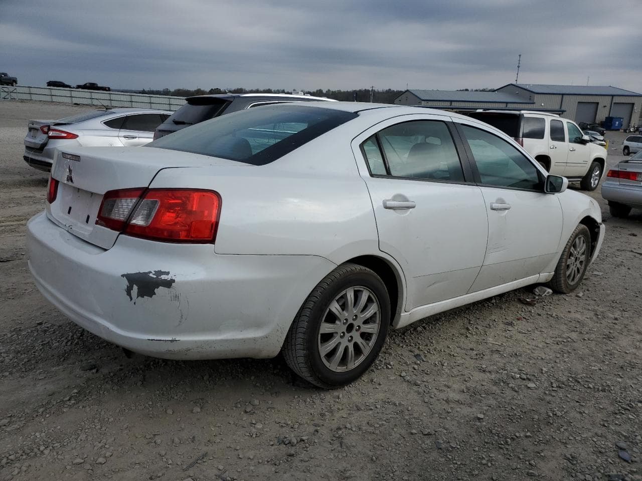 2011 Mitsubishi Galant Fe - foto 3