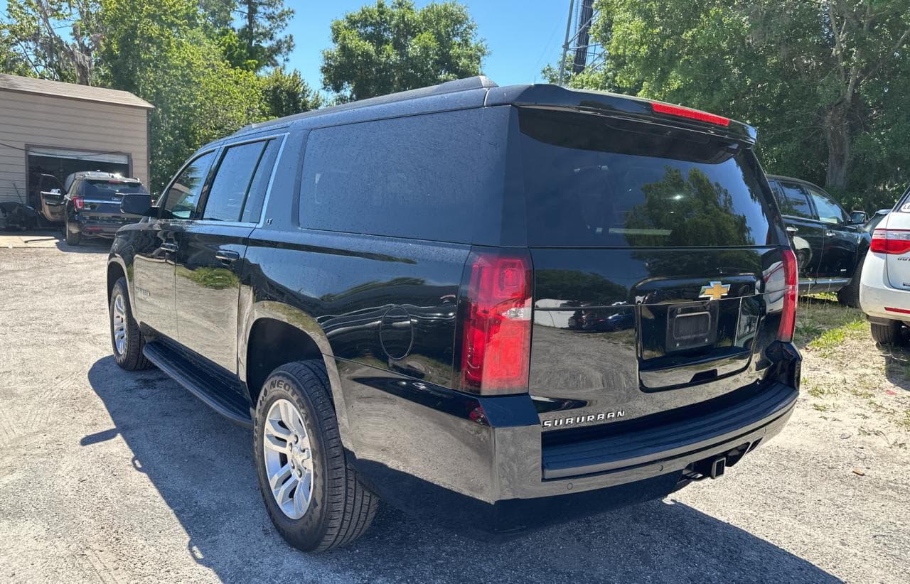 2018 Chevrolet Suburban C1500 Lt - foto 3