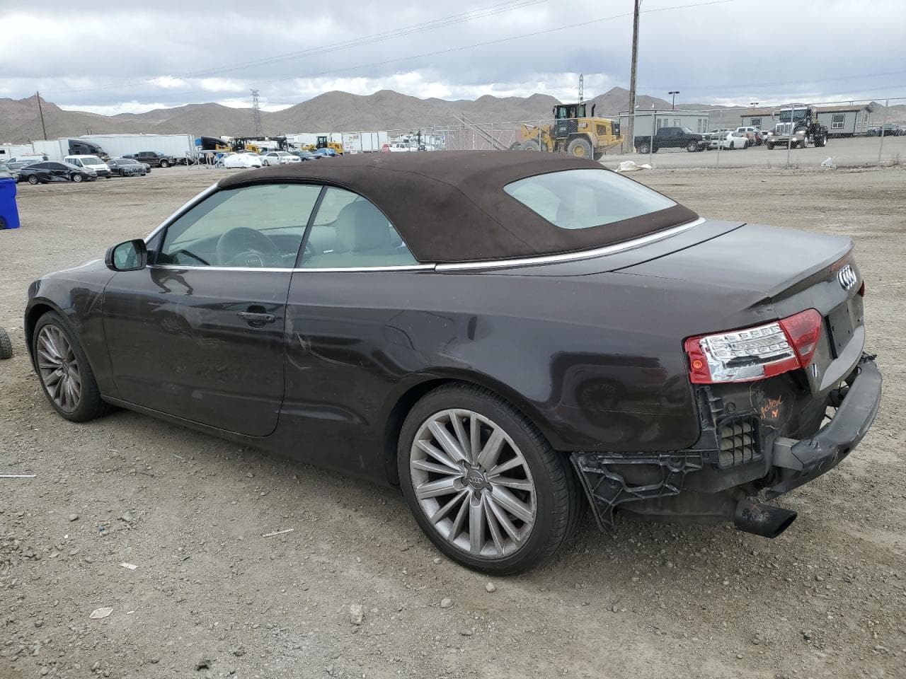 2011 Audi A5 Premium Plus - foto 2