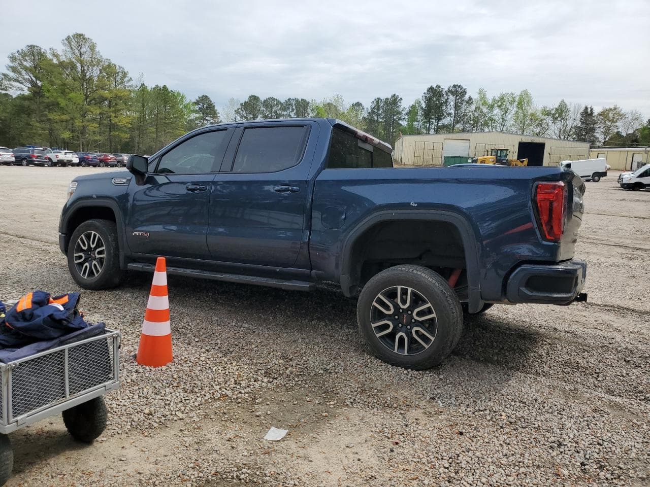 2020 GMC Sierra K1500 At4 - foto 2