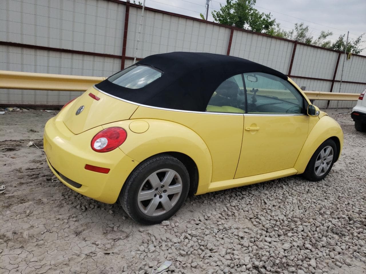 2007 Volkswagen New Beetle Convertible Option Package 1 - foto 3