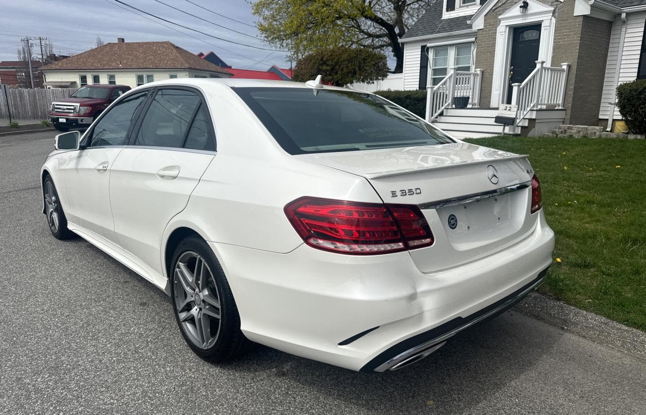 2015 Mercedes-Benz E 350 4Matic - foto 3
