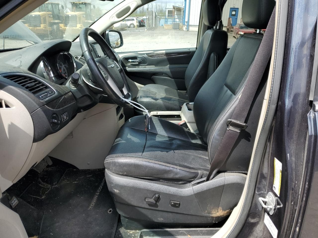 2014 Chrysler Town & Country Touring