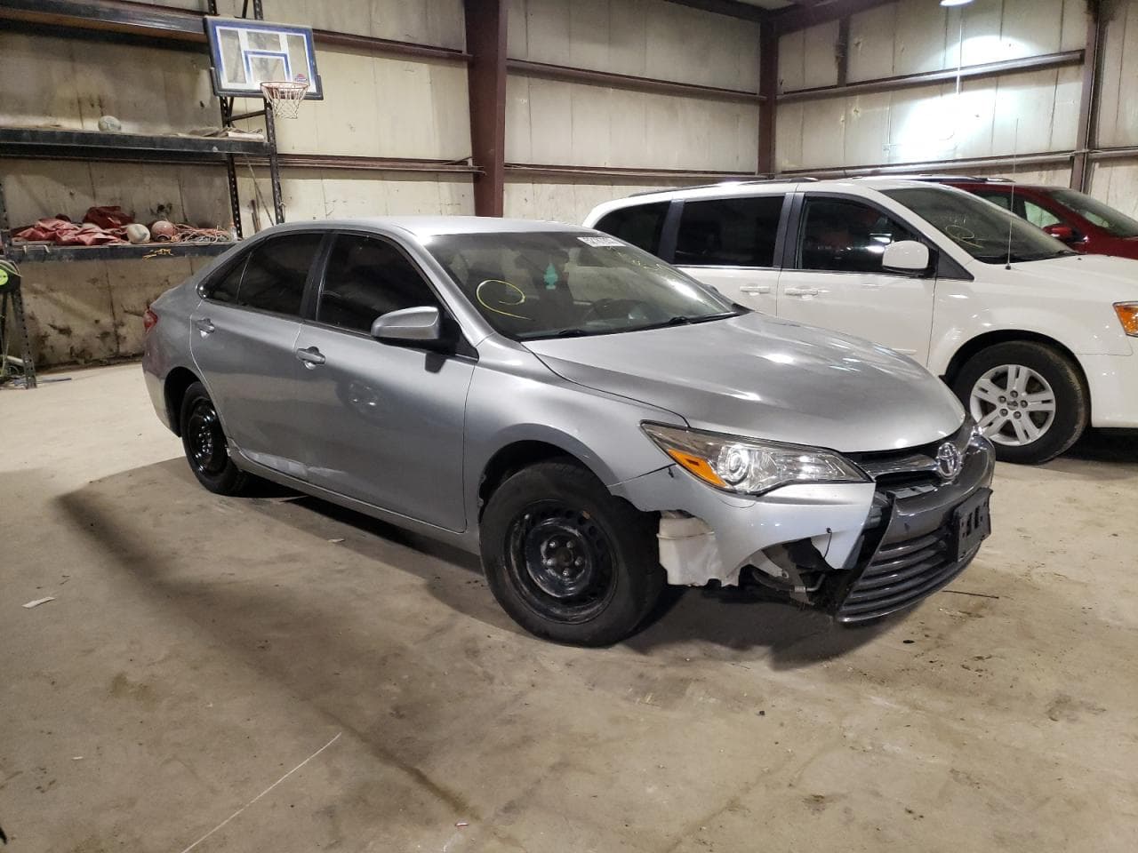 2016 Toyota Camry Le - foto 4