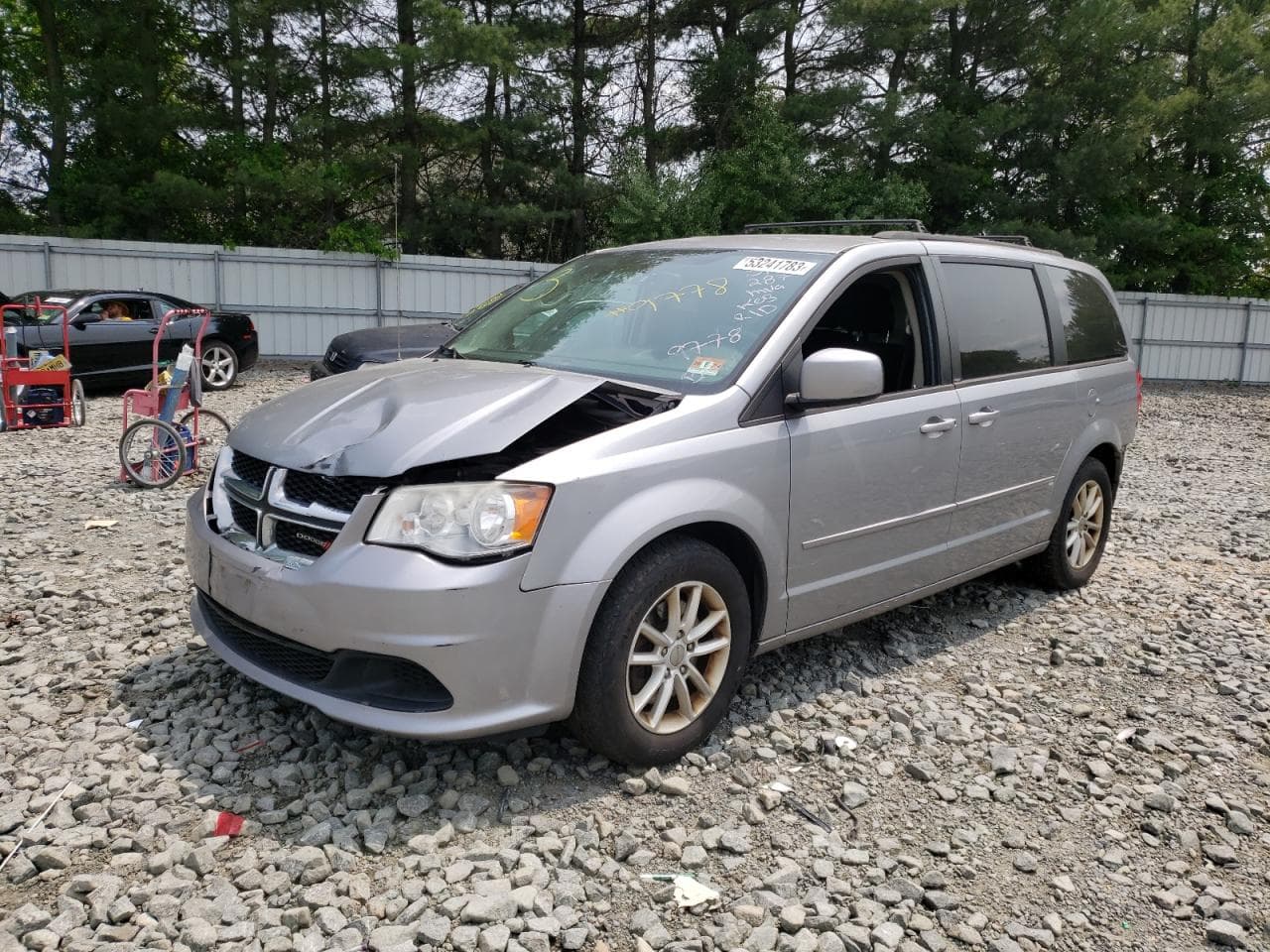 2016 Chrysler Town & Country Touring - foto 2