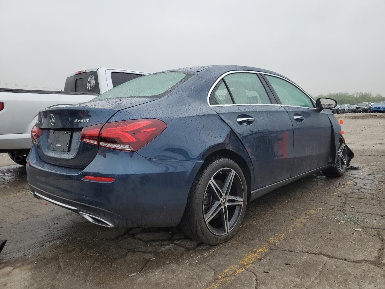 2021 Mercedes-Benz A 220 4Matic - foto 3