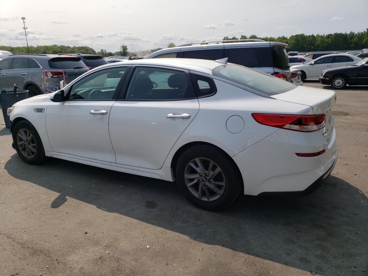 2020 Kia Optima Lx - foto 2