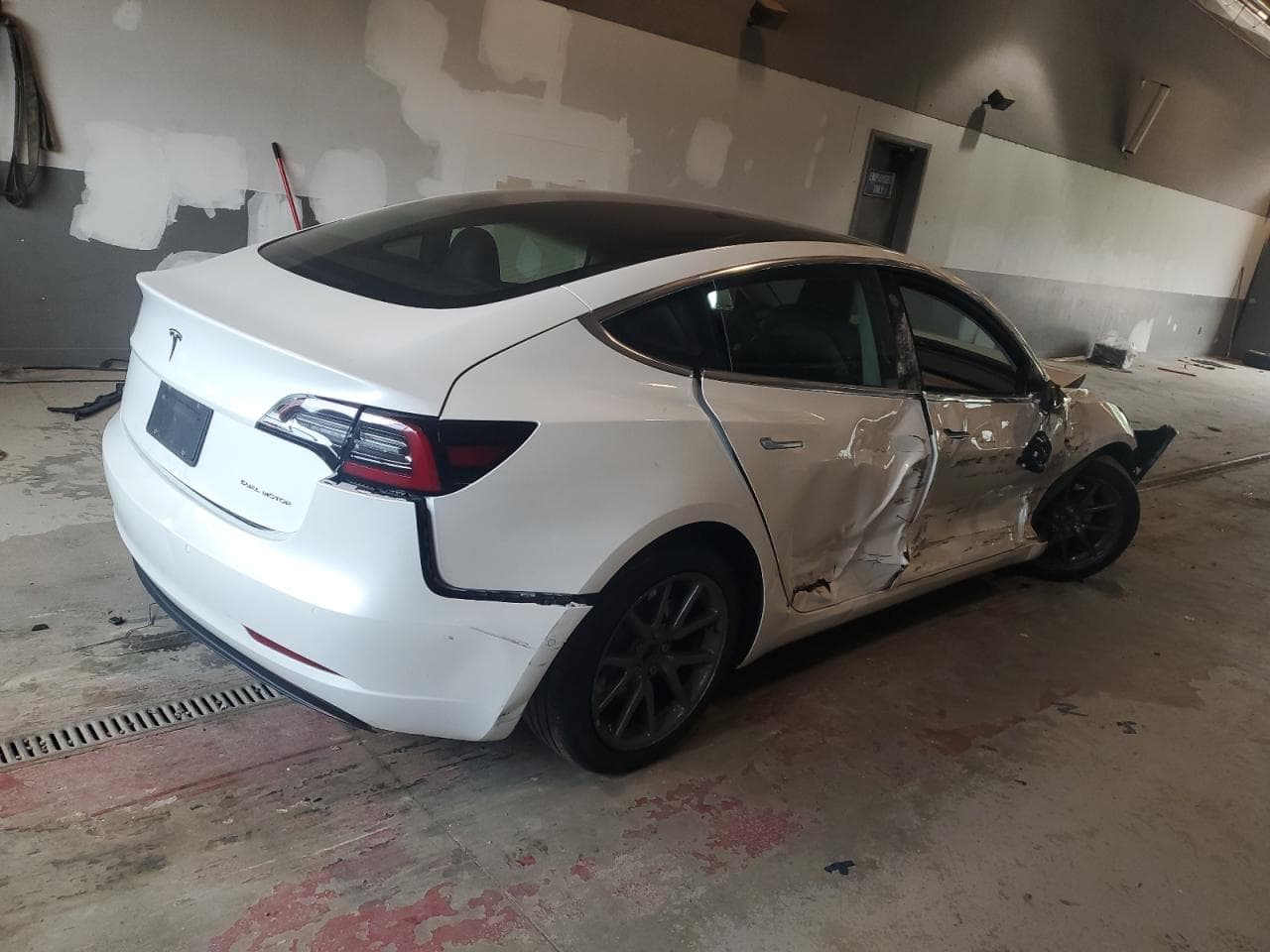 2020 Tesla Model 3 - foto 3