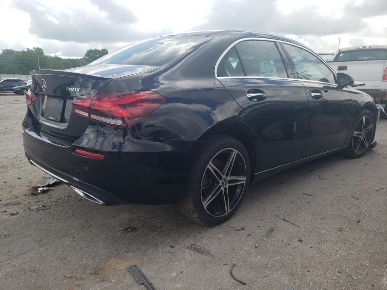 2019 Mercedes-Benz A 220 4Matic - foto 3
