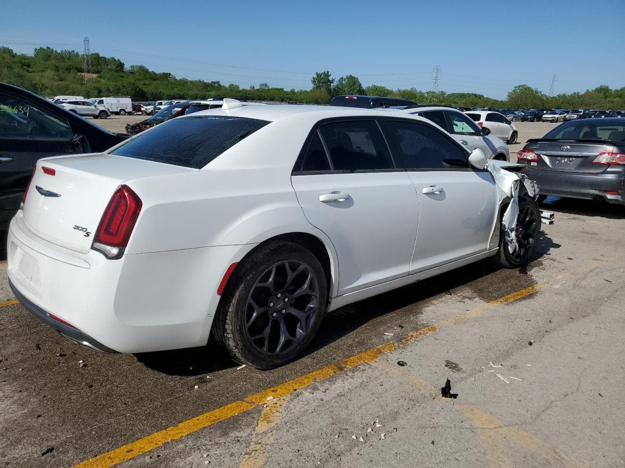2019 Chrysler 300 300S - foto 3