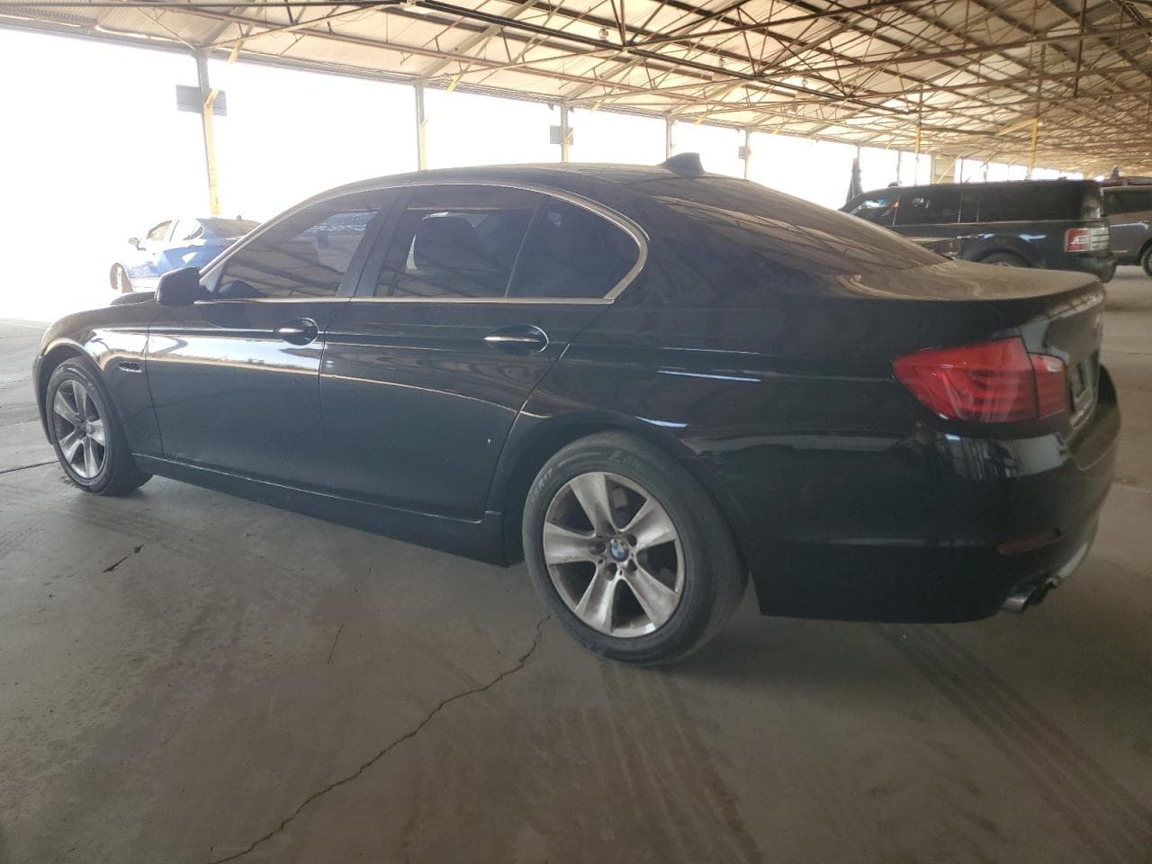 2013 BMW 528I - foto 2