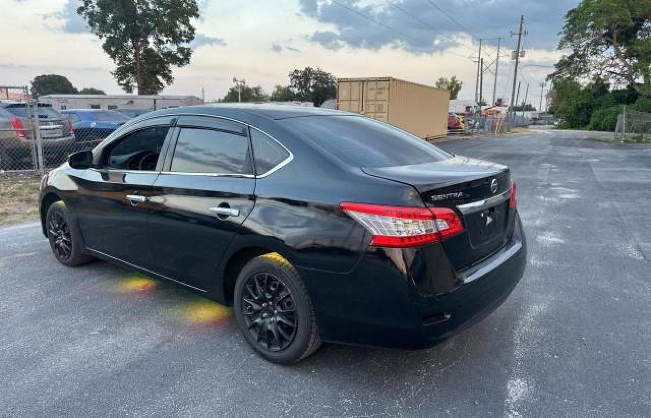 2015 Nissan Sentra S - foto 3