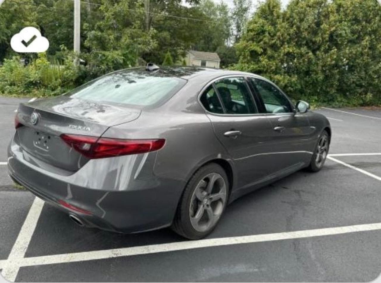 2017 Alfa Romeo Giulia Ti Q4 - foto 4