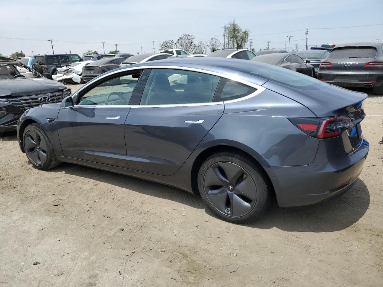 2020 Tesla Model 3 - foto 2