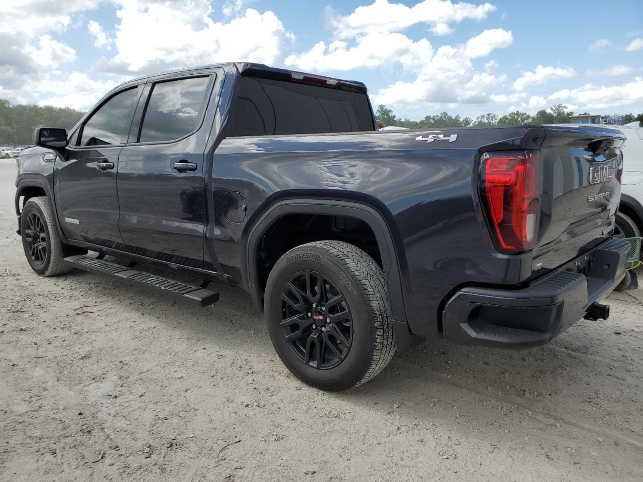 2023 GMC Sierra K1500 Elevation - foto 2