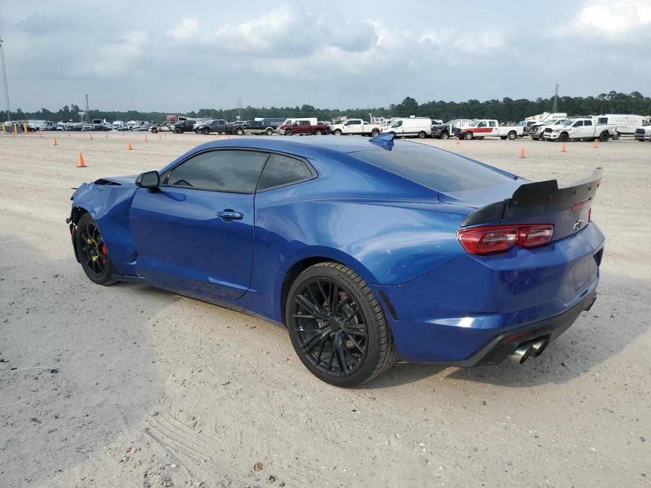 2021 Chevrolet Camaro Lz - foto 2