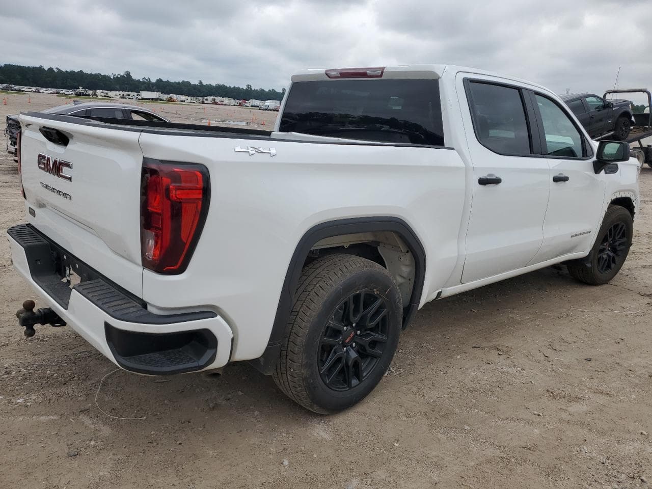 2024 GMC Sierra K1500 - foto 3