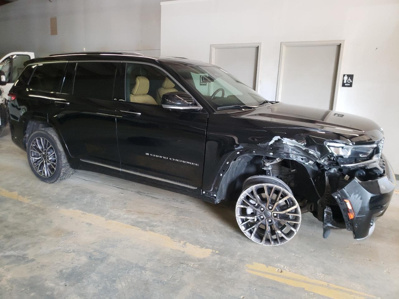2021 Jeep Grand Cherokee L Summit - foto 4