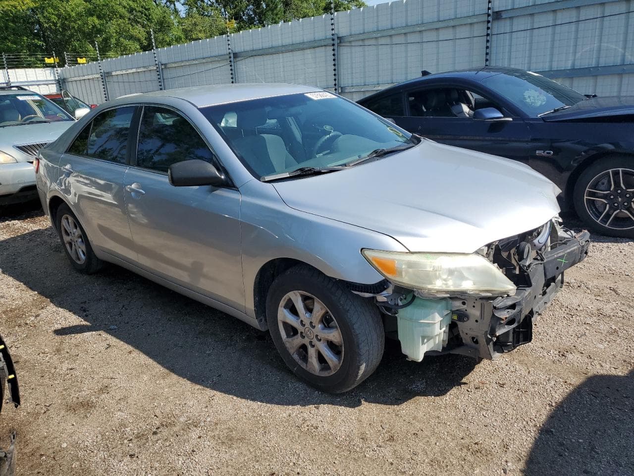 2011 Toyota Camry Le - foto 4