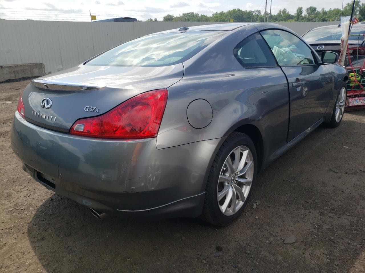 2011 Infiniti G37X - foto 3
