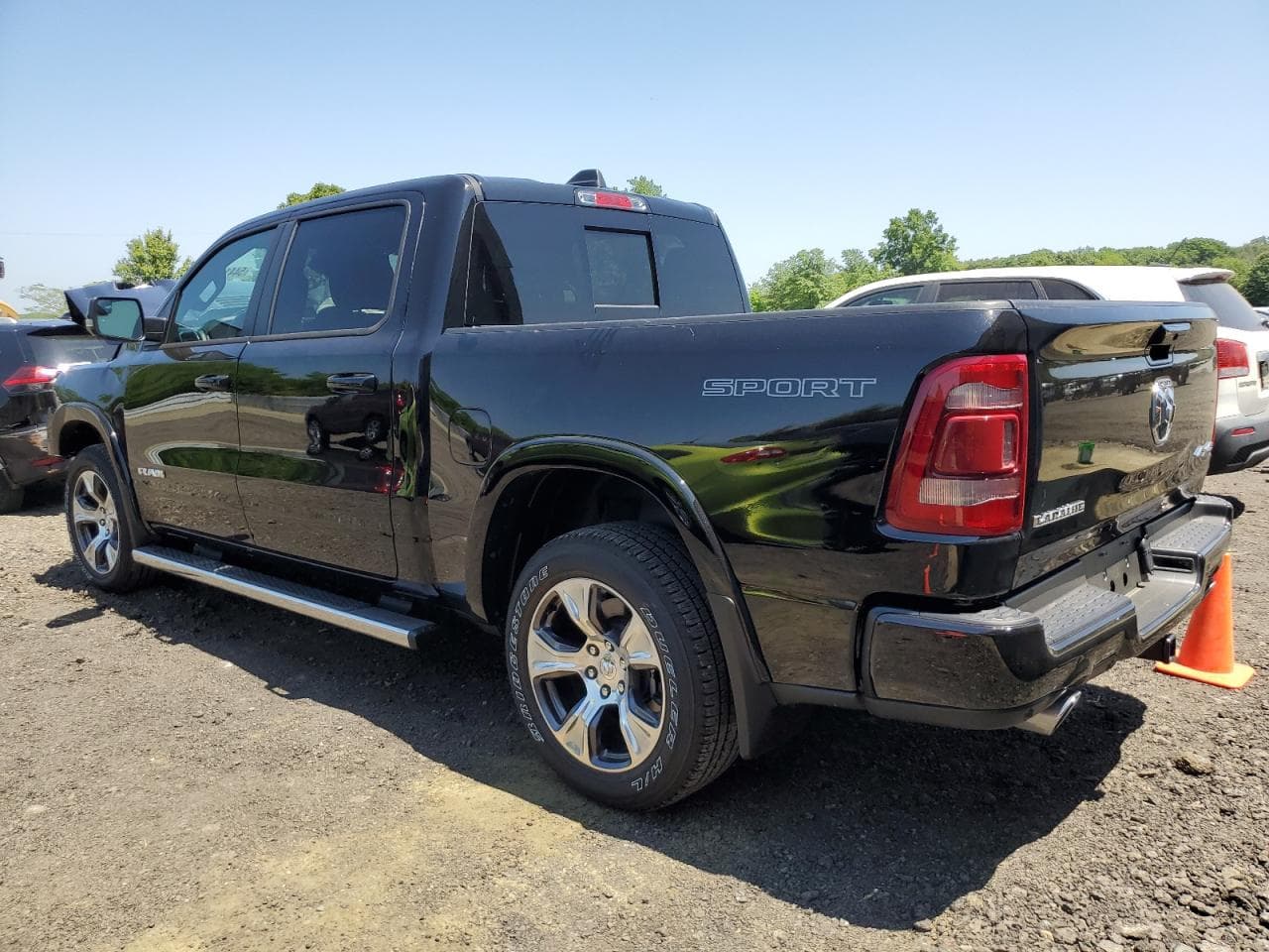 2022 Ram 1500 Laramie - foto 2