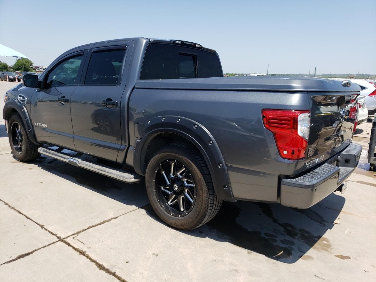 2017 Nissan Titan Sv - foto 2