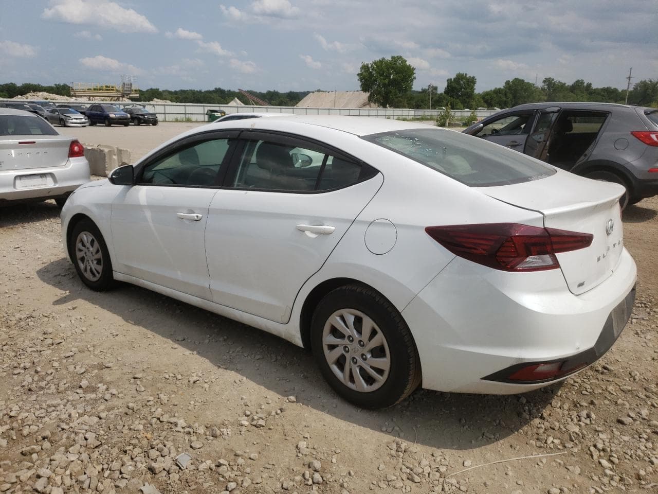 2019 Hyundai Elantra Se - foto 2