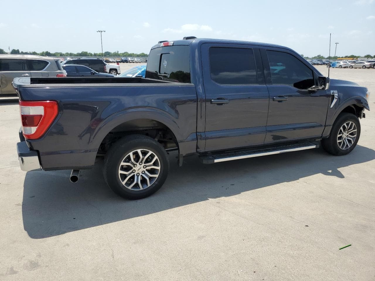 2021 Ford F-150 Lariat - foto 3