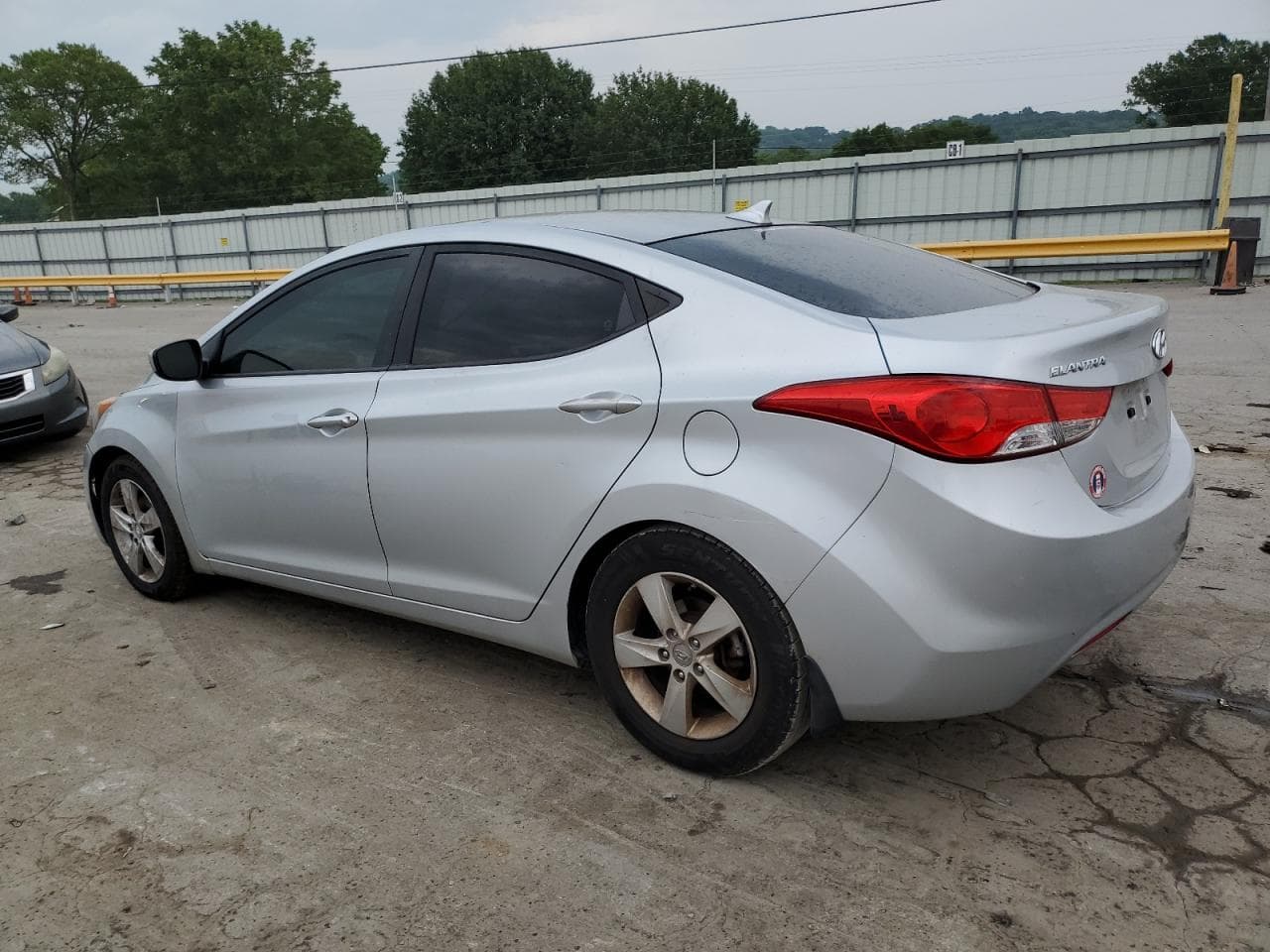 2013 Hyundai Elantra Gls - foto 2