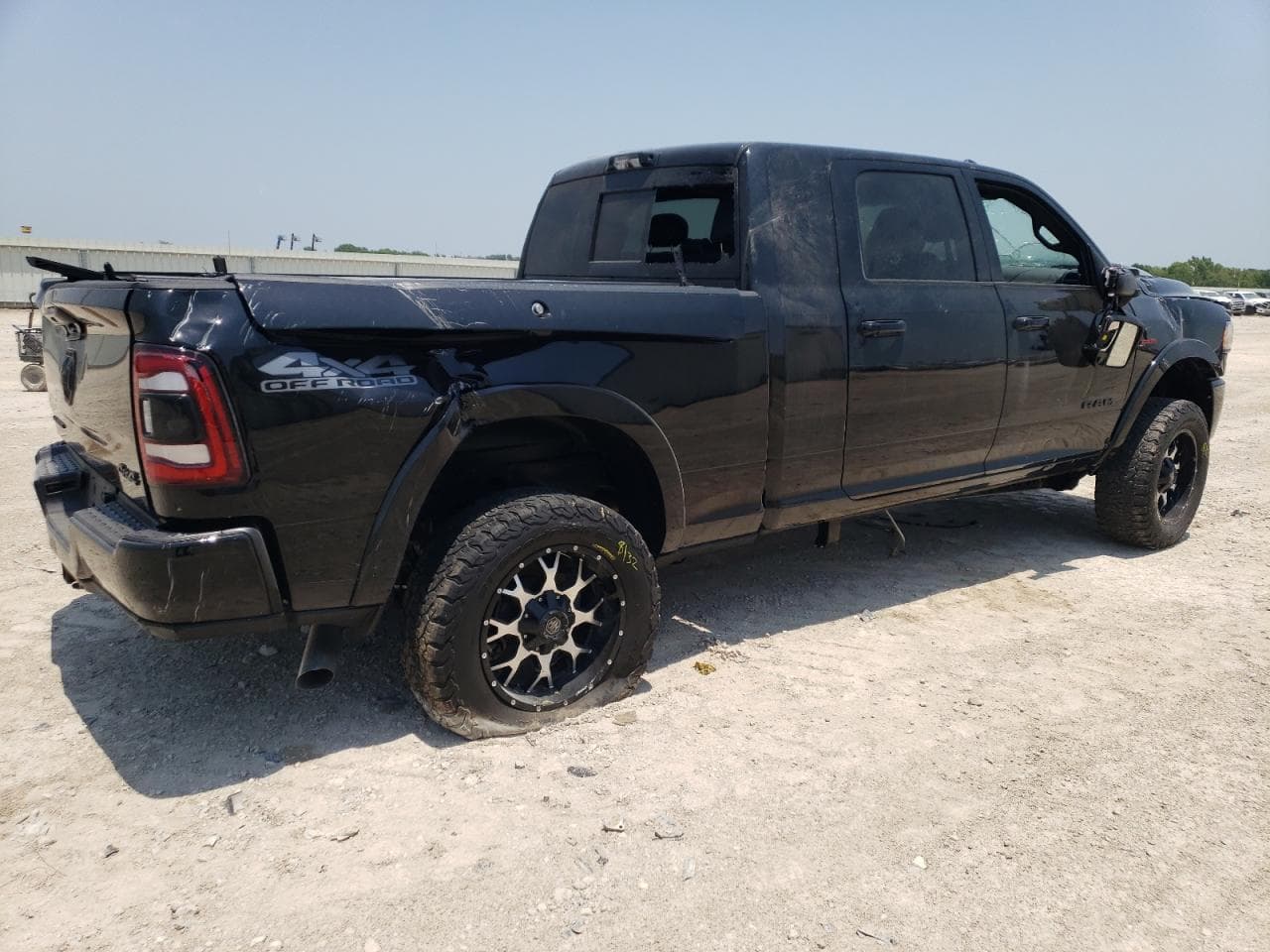 2023 Ram 2500 Limited - foto 3