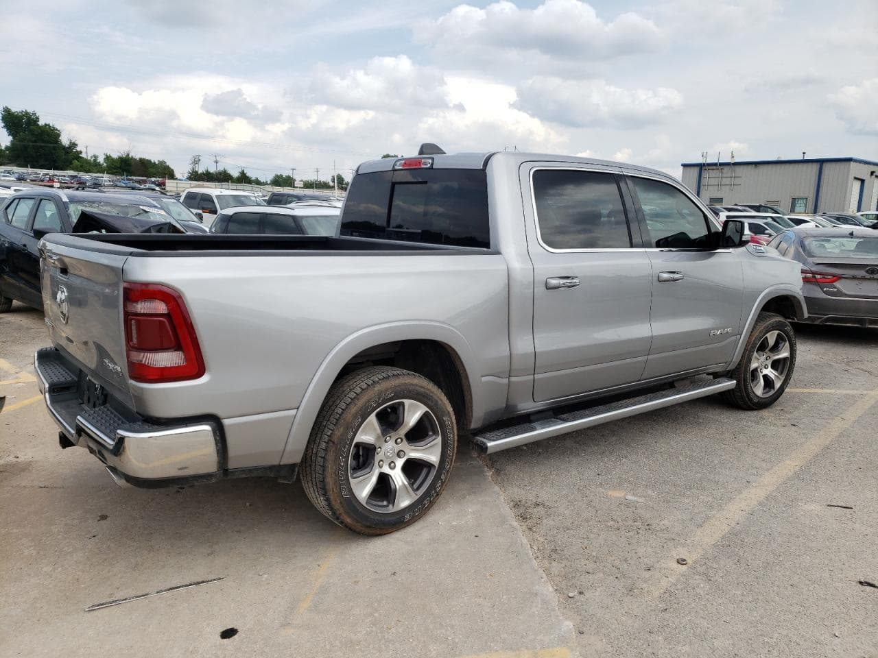 2022 Ram 1500 Laramie - foto 3