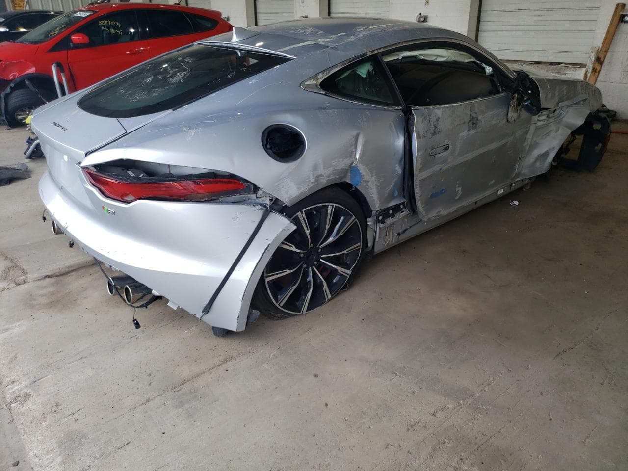 2021 Jaguar F-Type R - foto 3