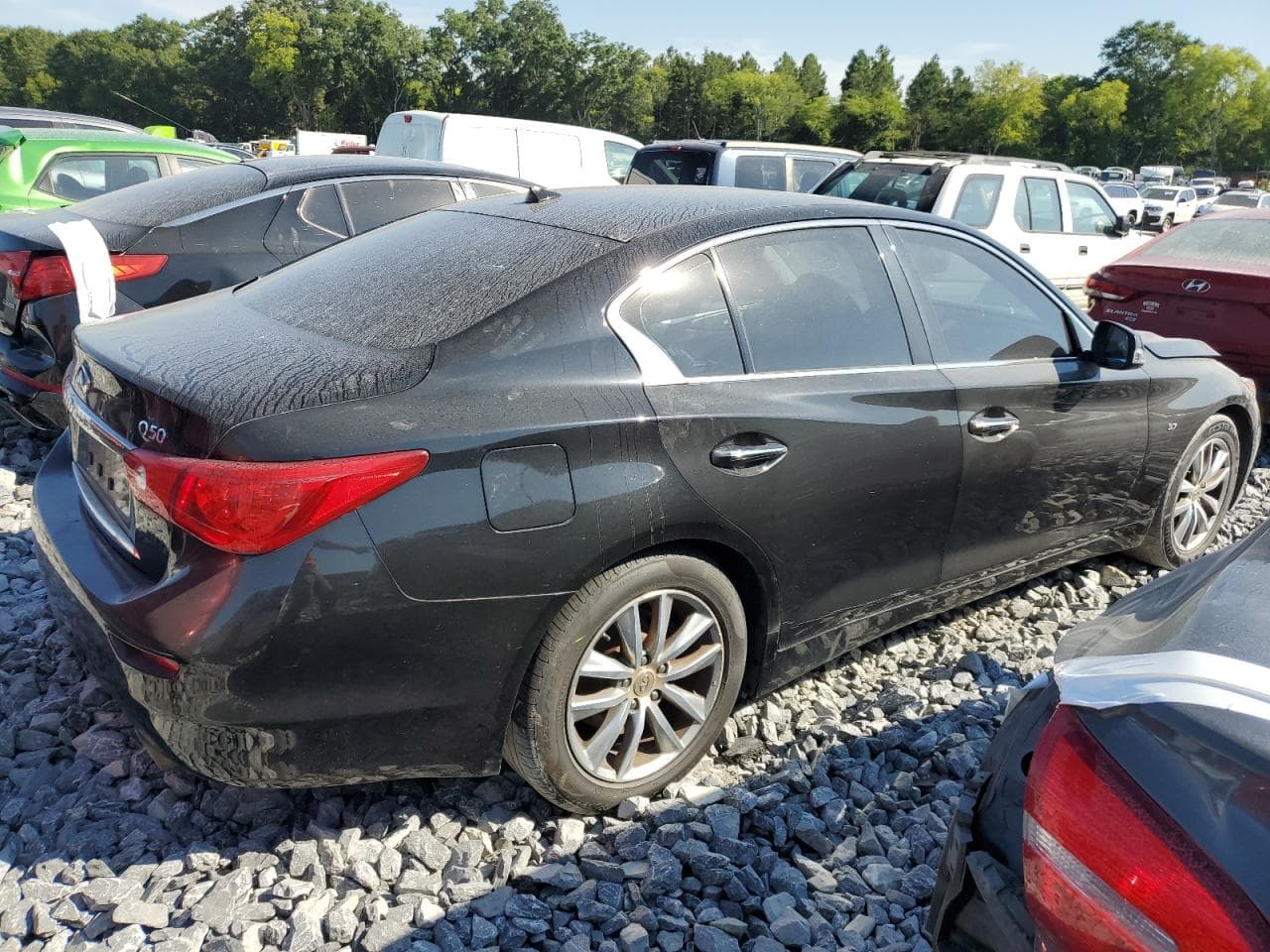 2015 Infiniti Q50 Premium - foto 3