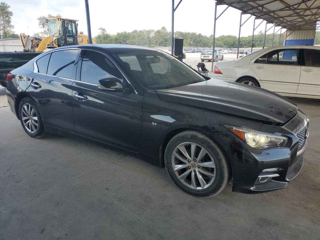 2015 Infiniti Q50 Premium - foto 4