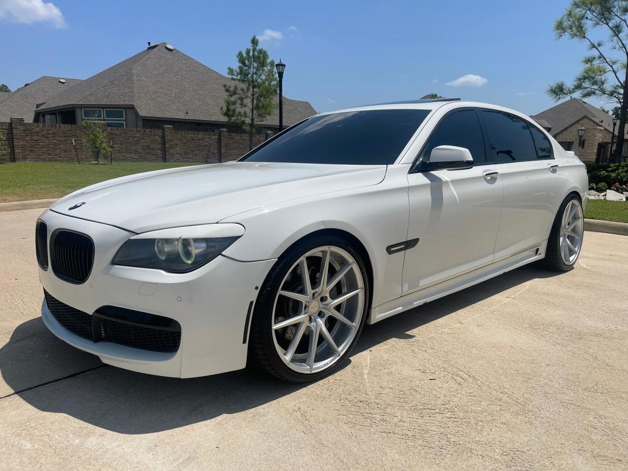 2010 BMW 750 Li - foto 2