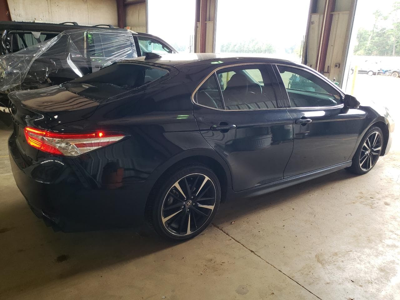 2020 Toyota Camry Xse - foto 3