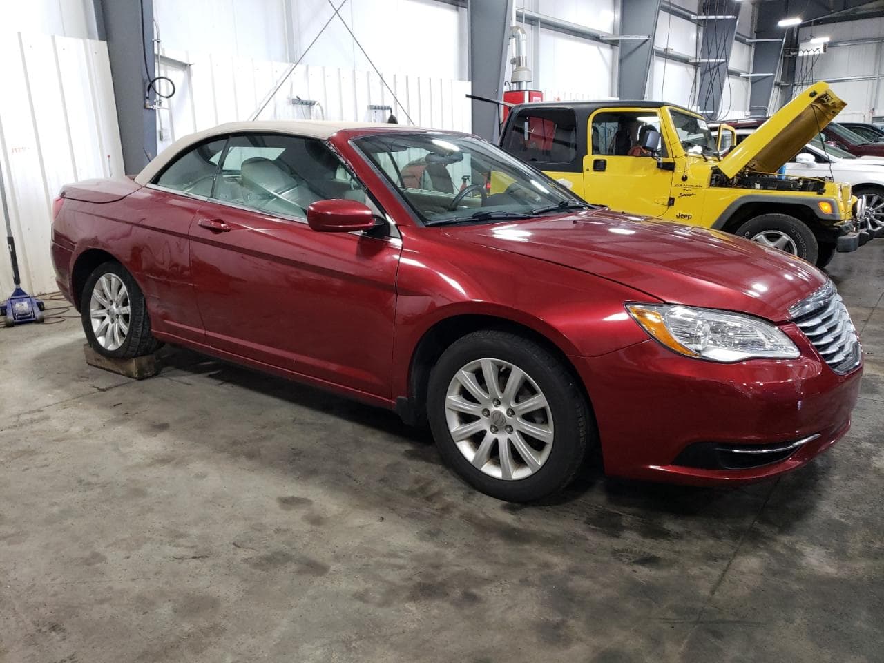 2012 Chrysler 200 Touring - foto 4