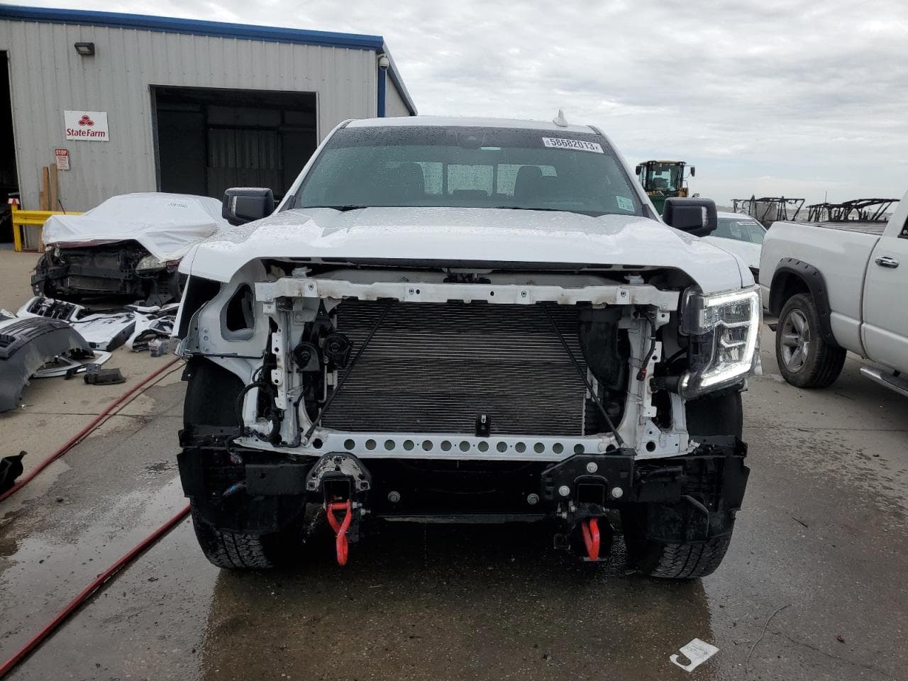 2022 GMC Sierra Limited K1500 At4