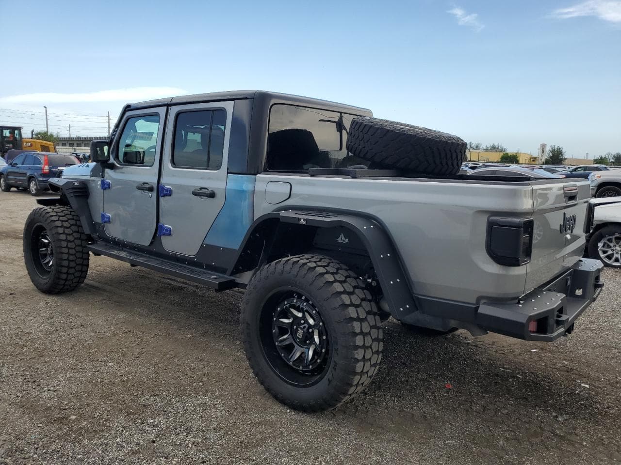 2020 Jeep Gladiator Sport - foto 2
