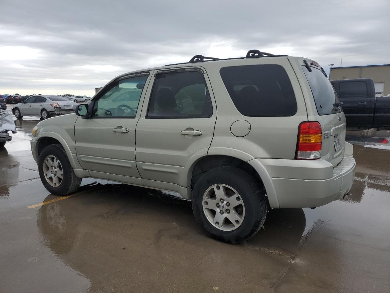 2005 Ford Escape Limited - foto 2