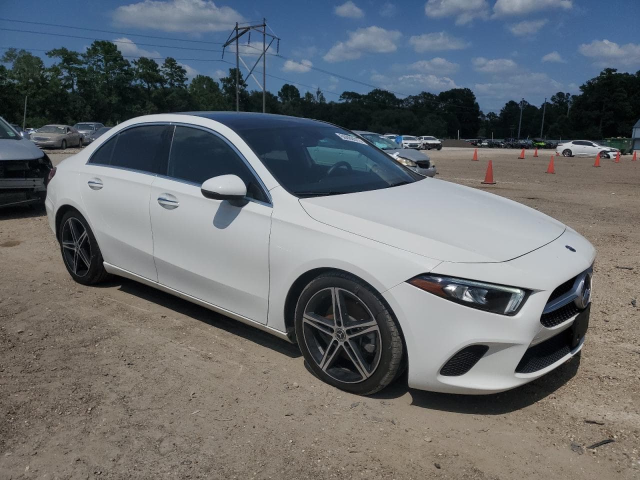 2019 Mercedes-Benz A 220 4Matic - foto 4